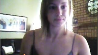 Teen Masturbates All Over The Room - TTFI