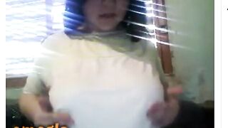 Big Titty Flash