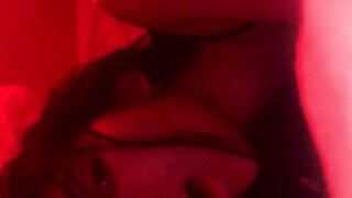Hot Girl Fuck Herself