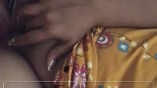 Horny Philippines Milf in OmeTv