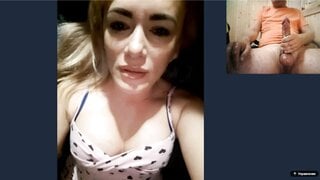 Amazing MILF in videochat