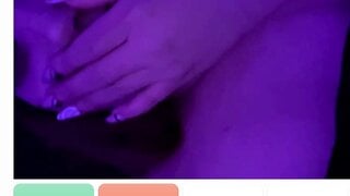 show bigs boobs