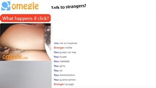 Latina with nice titties wants to suck my cock