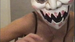 she wont help me cum but shows her tits