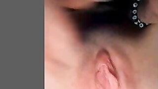 BEAUTIFUL TEEN PUSSY ON OMEGLE