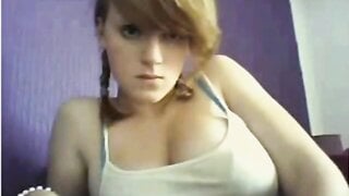 redhead teen shows boobs