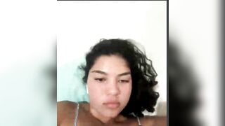 sexy teen shows her titties