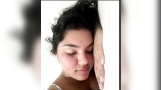 sexy teen shows her titties