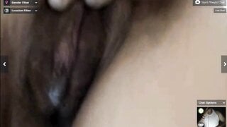 Indian babe having fun on flingster