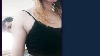 Omchater Flingster Fucks Her Wife Until Cum