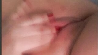 Brazilian BBW wants my cum