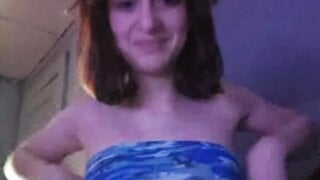 Random hot girl flashes her tits