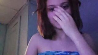 Random hot girl flashes her tits
