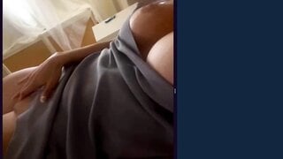 Omchater Flingster Beautiful Woman Flashing