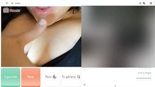 Chilean licks her big tits on ometv