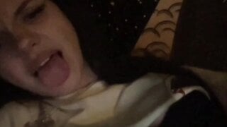 Alternative chat girls flash and tease