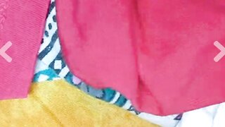 Indian beauty shows pussy and tits on flingster