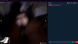 Girlfriend show off