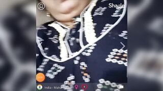 Random video call with girls Shagle video call