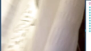chatrandom ebony x grandma are horny