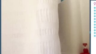chatrandom ebony x grandma are horny