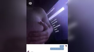 Latina flash boob - No sound