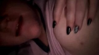 Australian Babe Show Big Tits in Chatrandom