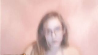 Omegle Girl Use Hairbrush On Her Pussy
