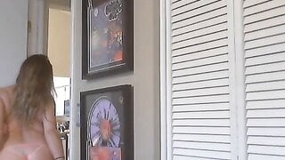 American Hot Glasses Milf Show Big Tits in Chatrandom