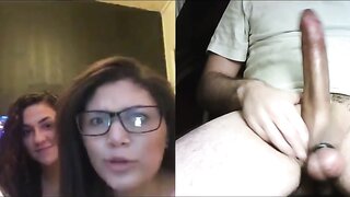 3 Teens Stunned by Kingdickflash
