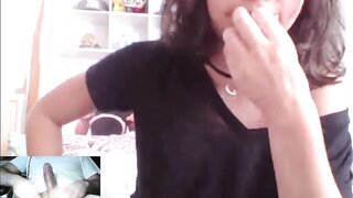 Adorable Teen Says She's Disgusted by Kingdickflash but Won't Look Away