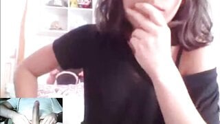 Adorable Teen Says She's Disgusted by Kingdickflash but Won't Look Away