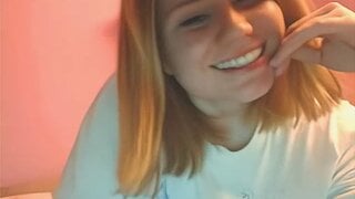 Helly plays spicy omegle game