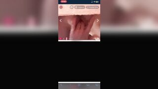 Canadian girl squirts on flingster