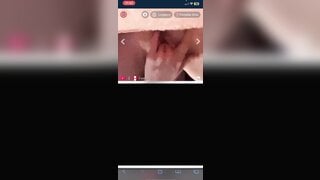Canadian girl squirts on flingster