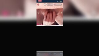 Canadian girl squirts on flingster