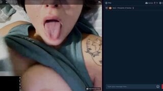 Squirting Spanish Chick