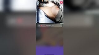 fresh tits French