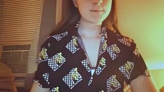 Anna plays spicy omegle game