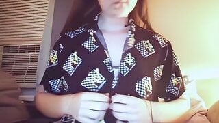 Anna plays spicy omegle game