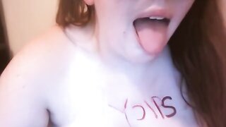 Sarah plays spicy omegle game