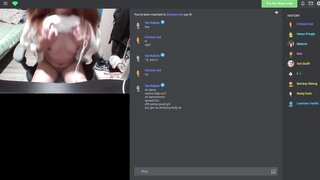 girl does everything on emeraldchat