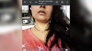 Andhra Pradesh bhabi showing boobs