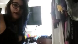 Cat Cosplay's Australian Teen Show Masturbation in Chatrandom