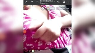 Mature Tamil aunty showing boobs on flingster