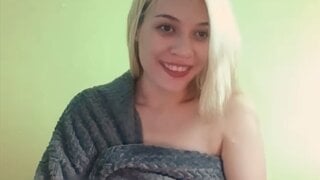 Ava plays SPICY omegle game (#2)