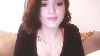 Lilah plays SPICY omegle game