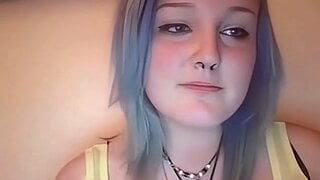 Jasmine plays SPICY omegle game
