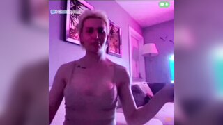 Alternative Chat Girls: Flash and Tease 3
