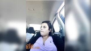 hot girl masturbates in her car